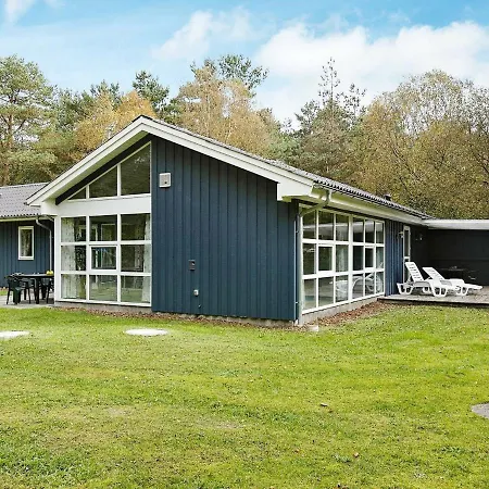 Four-bedroom Holiday In Hadsund 1 Hobro