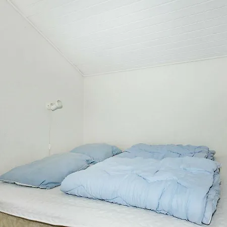 Vakantiehuis Four-bedroom Holiday In Hadsund 1 *
