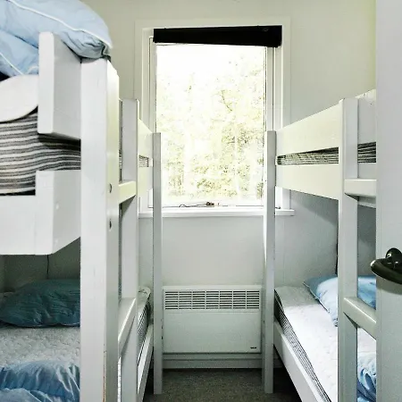 Vakantiehuis Four-bedroom Holiday In Hadsund 1 Hobro